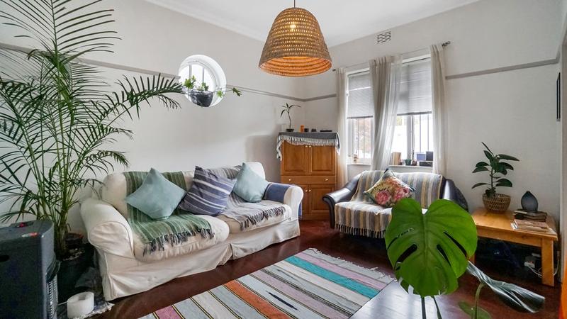 1 Bedroom Property for Sale in Gardens Western Cape
